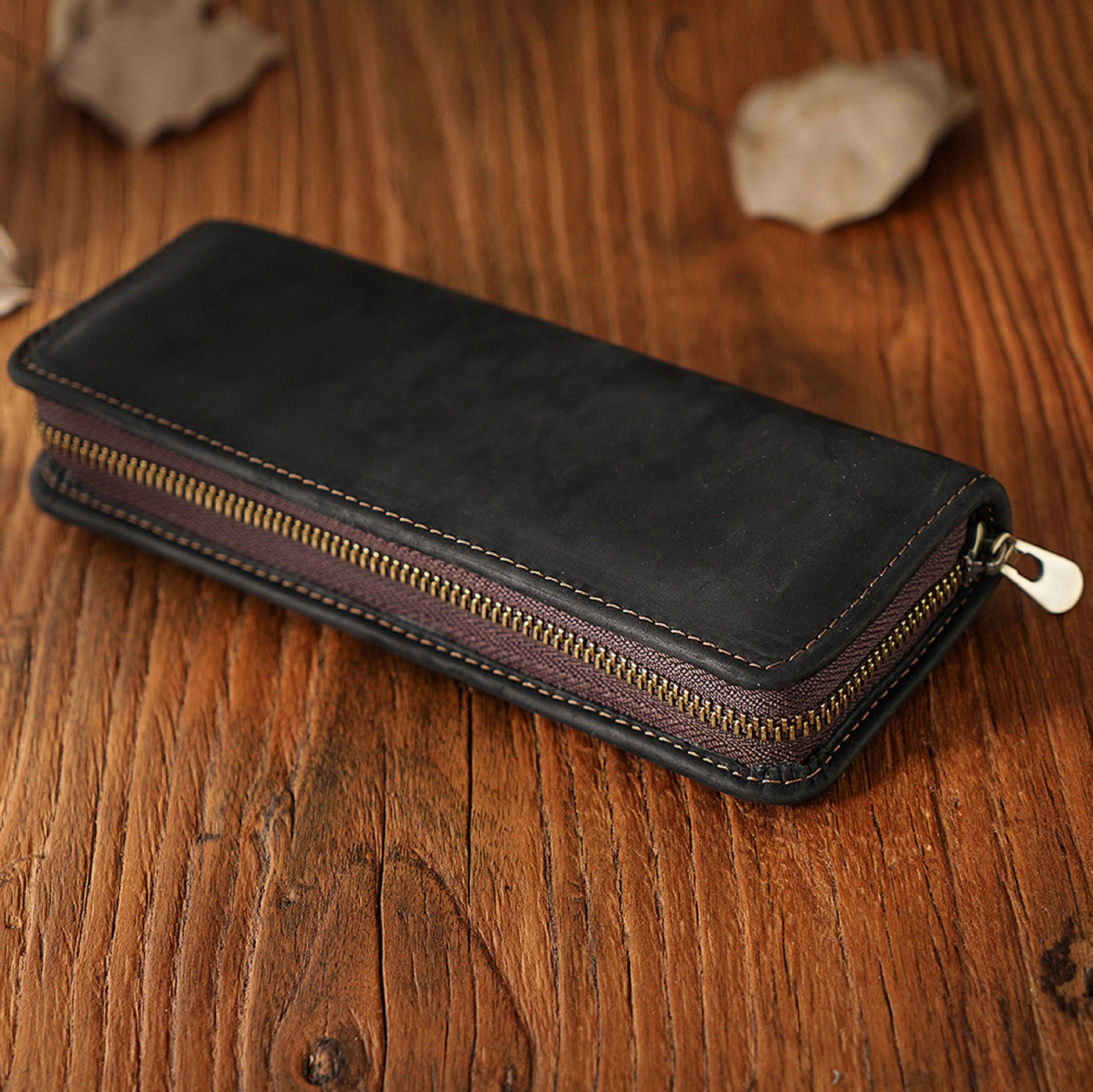 Wholesale First Layer Cowhide Retro Square Men's Zipper Pencil Case